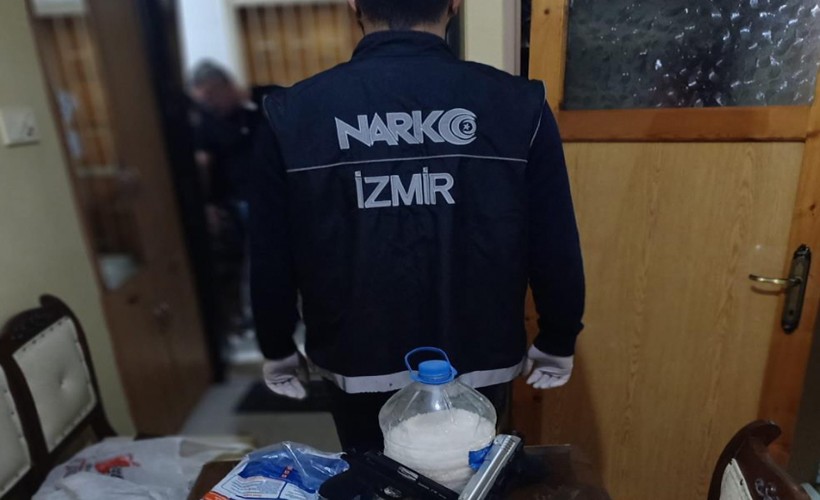 İzmir’de zehir tacirlerine 3 aylık takip: 107 gözaltı