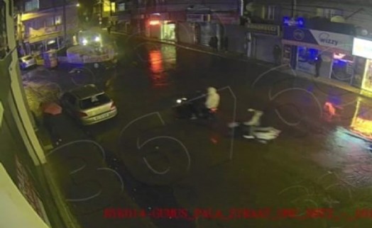 İzmir'deki motosiklet hırsızlığı güvenlik kameralarına yansıdı