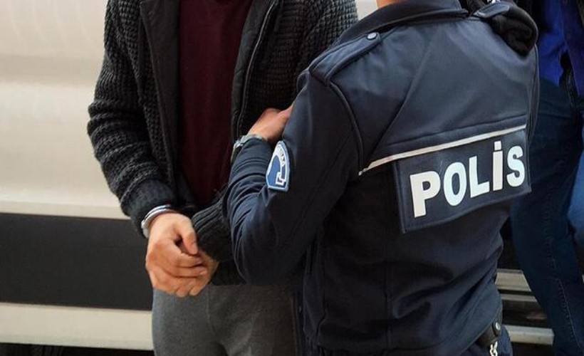 Konak polisinden zehir tacirlerine baskın: 4 gözaltı