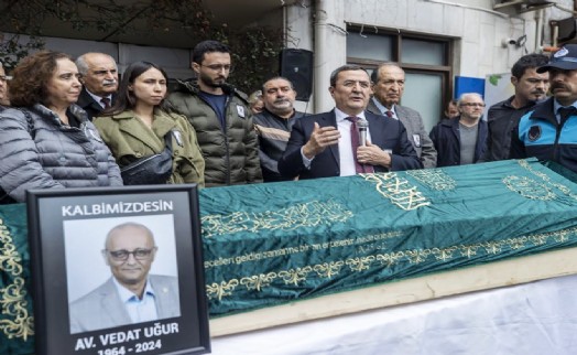 Vedat Uğur'a Konak Belediyesi'nde son veda