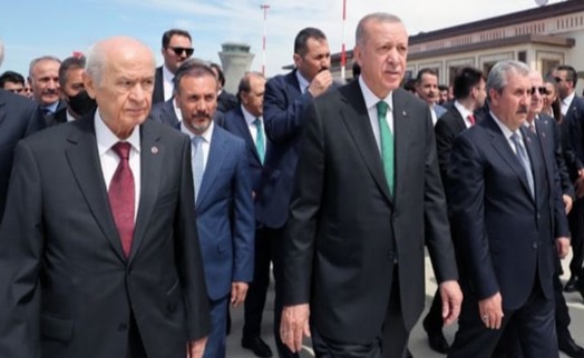 Bahçeli'nin ardından küçük ortaktan çıkış: Ortada ‘Kürt sorunu' diye bir şey yok