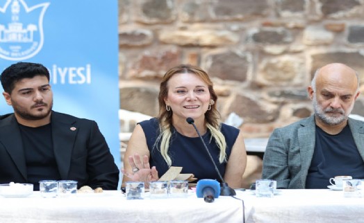 Başkan Mutlu Kadifekale'de muhtarlarla buluştu