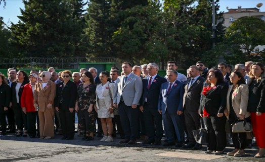 Bornova'da 19 Ekim Muhtarlar Günü dayanışması