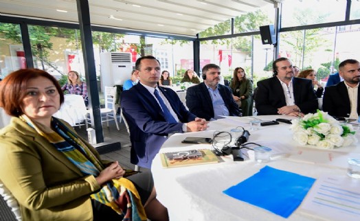 Bornova'da depremin yıldönümünde uluslararası çalıştay