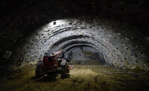 Buca Onat Tüneli'nde kazıların yüzde 80'i tamamlandı