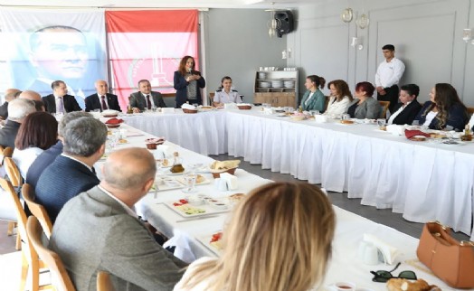 Karşıyaka'da Muhtarlar Günü buluşması