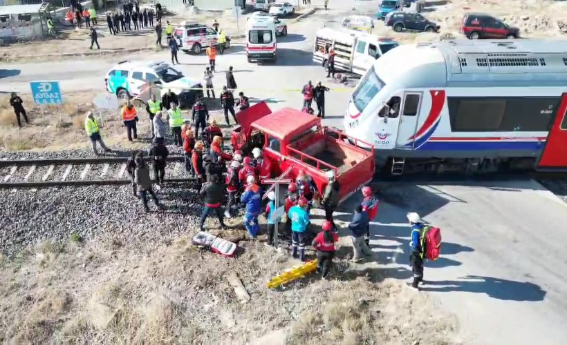 Afyonkarahisar'da tren kazası tatbikatı