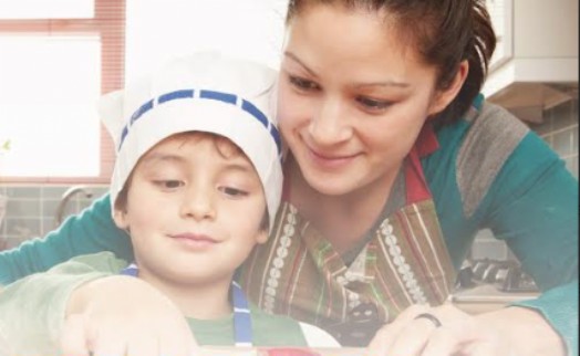 Aliağa'da Anne Destek Programı'na kayıtlar başladı