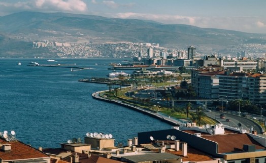 Geleceğin İzmir'i için stratejik bir yol haritası oluşturuluyor