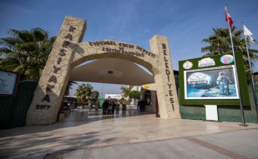 Karşıyakalı öğrenciler ara tatilde Evrensel Çocuk Merkezi'nde