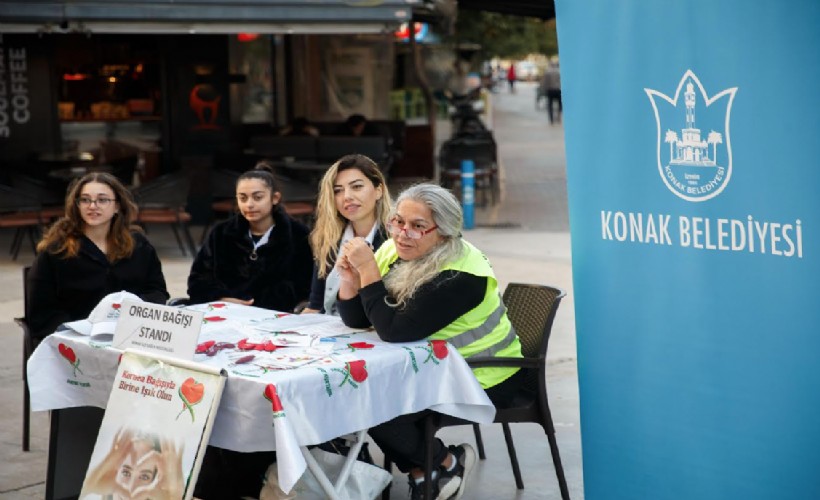 Konak’ta organ bağışı farkındalığı için stant kuruldu