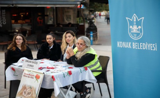 Konak'ta organ bağışı farkındalığı için stant kuruldu