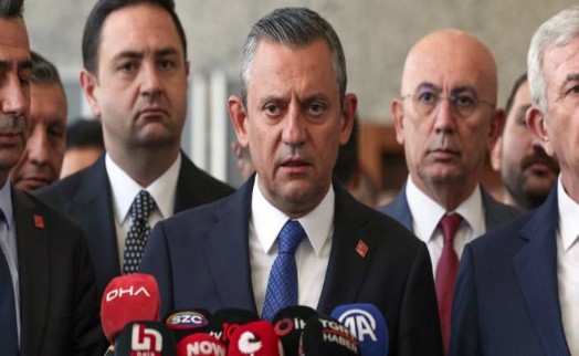 Özgür Özel Kılıçdaroğlu'nun duruşmasına katılacak