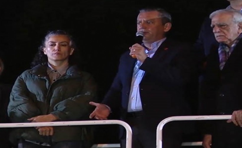 Özgür Özel, Mardin'de konuştu: Milletin vicdanında buna yer yok