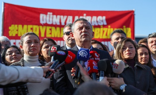 Özgür Özel'den Selçuk'ta sert 'otopark' açıklaması: 'Bu otopark mafyalığıdır!'