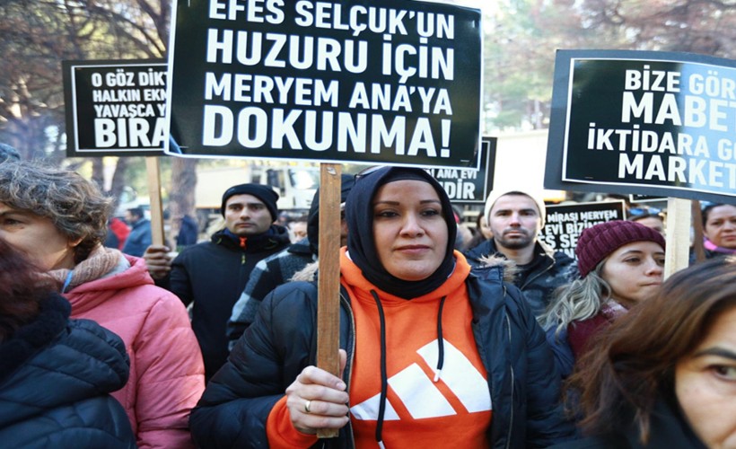 Selçuk'ta emekçilerin nöbeti sürüyor: Ekmeğimizden asla vazgeçmeyeceğiz