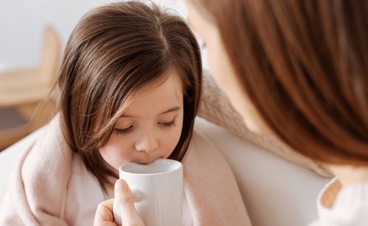 ‘Çocukların neredeyse yüzde 90'ı 2 yaşına kadar en az bir kez enfekte oluyor'