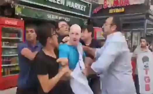 ‘Çuval' davasında sanıklar ilk kez hakim karşısına çıktı; 'Çiçeklerle karşılayamazdık'