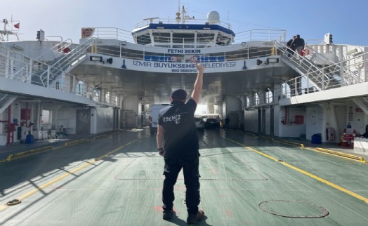 İZDENİZ'den yolculara önemli uyarı: Yolculuk bitmeden ayağa kalkmayın!