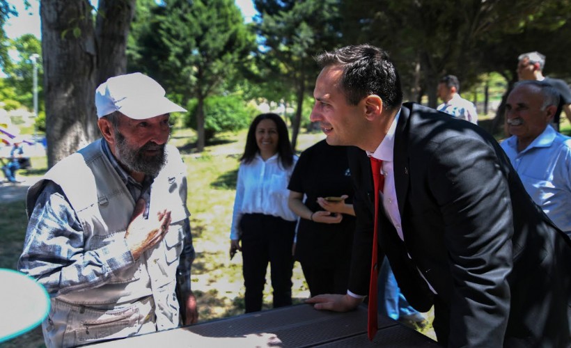 Bornova'da ihtiyaç sahiplerine kış desteği