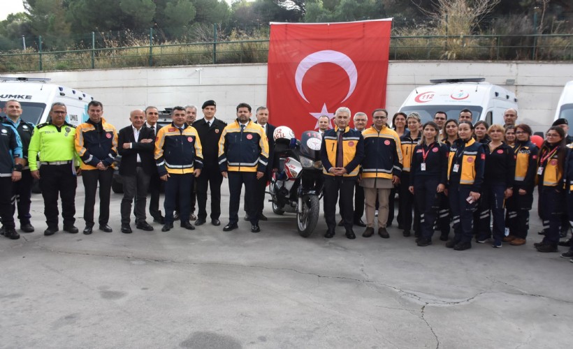 İzmir'de 'Fermuar Sistemi ile Yaşama Yol Ver' kampanyası