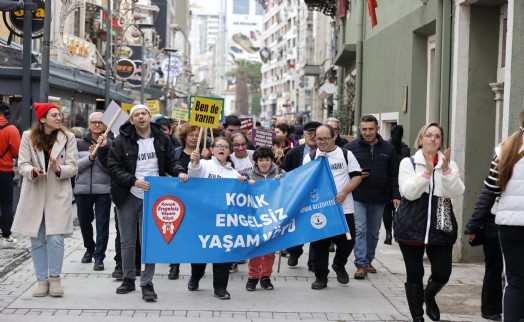 Konak'tan Engelliler Günü'nde farkındalık yürüyüşü