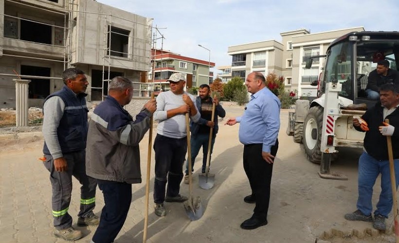 Menderes’te yollar yenileniyor