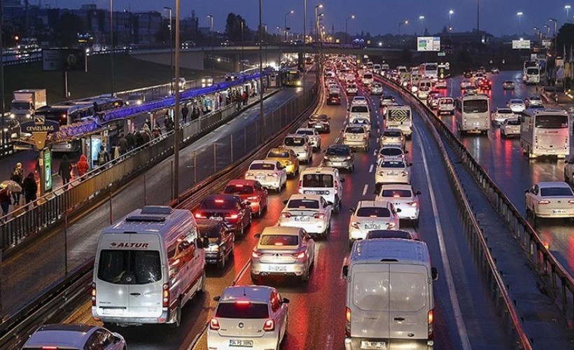 Milyonlarca sürücüyü ilgilendiriyor: Bugün resmen başladı