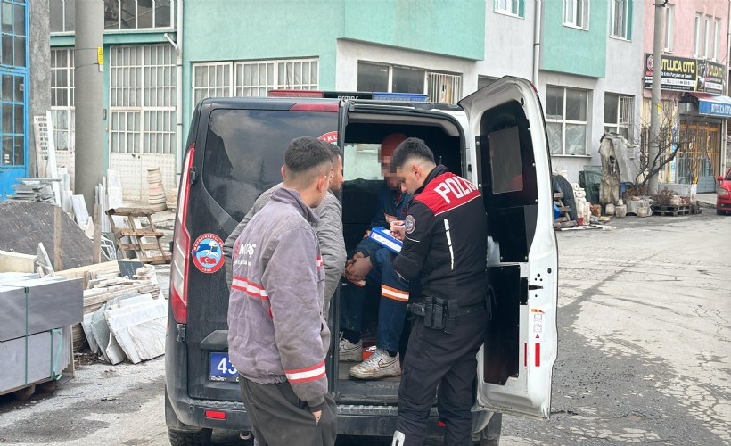 Polisin 'dur' ihtarına uymayan sürücüye 93 bin lira ceza