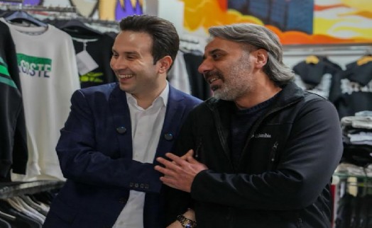 AK Partili Çiftçioğlu, Karşıyaka'yı karış karış geziyor
