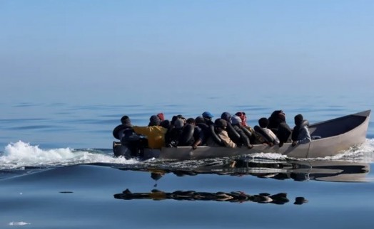 Akdeniz'de göçmen teknesi battı: Çok sayıda ölü ve kayıp