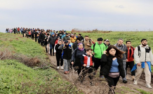 Aliağa'da tarih ve doğa yürüyüşü keyfi