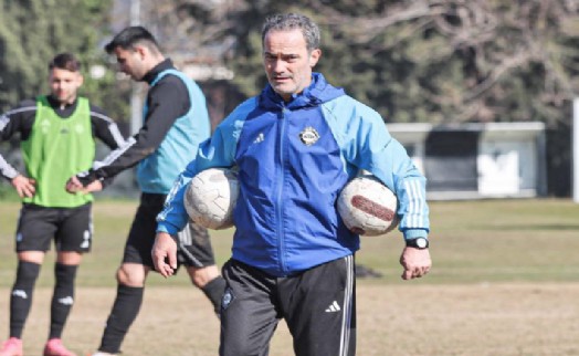 Altay, Cüneyt Biçer'le ilk galibiyet sevincini yaşadı