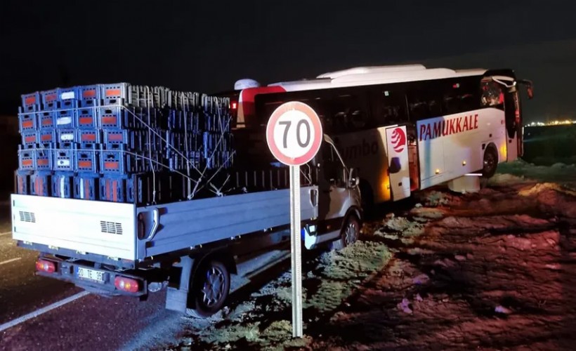 Aydın'da otomobil, kamyonet ve otobüs çarpıştı: 2 ölü 2 yaralı
