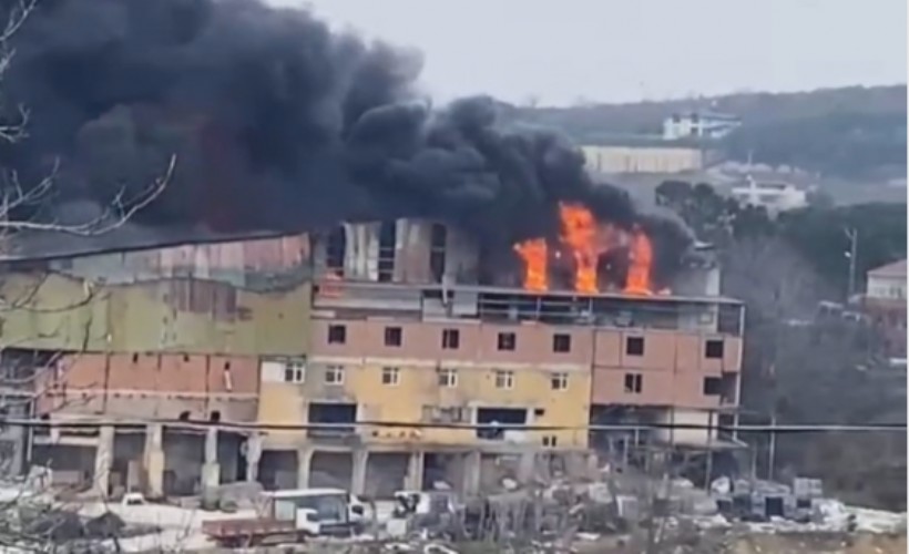 Beykoz'da fabrika yangını!