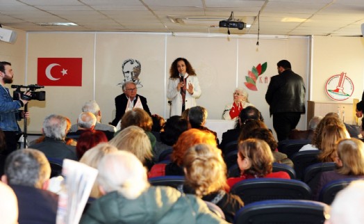 CHP Karşıyaka Adayı Yıldız İşçimenler Ünsal: Karşıyaka'yı sivil toplumun gücü ile büyüteceğiz
