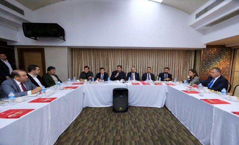 CHP'de kritik zirve: Başkan adayları yol haritasını belirledi