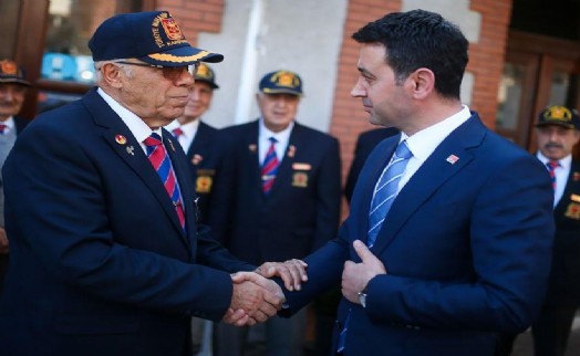 CHP'li İrfan Önal, Gazilerle buluştu: Bayramlarımızı görkemle kutlayacağız!