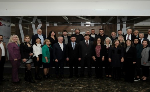 CHP'li İrfan Önal Manisalılarla buluştu: Aydınlık geleceği hep birlikte kuracağız
