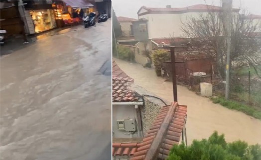 Çeşme'de caddeler göle döndü