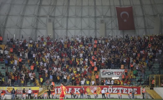 Ege derbisinde Göztepe'nin konuğu Manisa FK