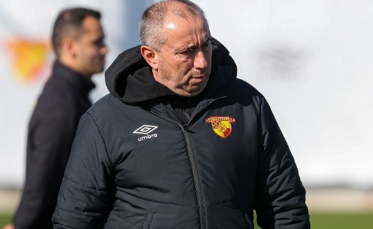 Göztepe, Stoilov'la ilk kez bir iç saha maçında takıldı