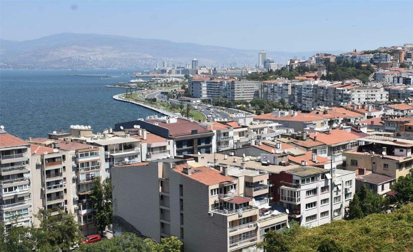 İzmir'de konut satışları yüzde 15,6 oranında azaldı