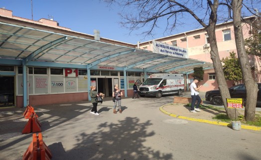 İzmir'de hareketli dakikalar: Jandarma tüfekle vuruldu