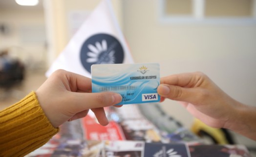 Karabağlar Belediyesi dar gelirli vatandaşların yanında: Sosyal Destek Kartı'nda Yüzde 100 artış