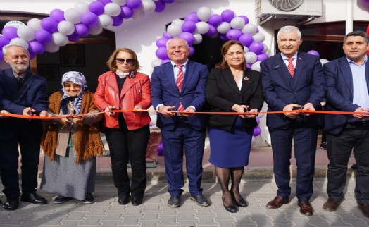 Kemalpaşa'da 5. kütüphane hizmete sunuldu