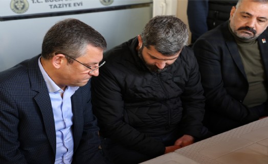 Özgür Özel'den katledilen taksicinin ailesine taziye ziyareti