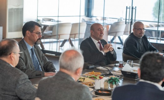 Soyer: İzmir'e şaibesiz, tertemiz bir iz bırakıyoruz