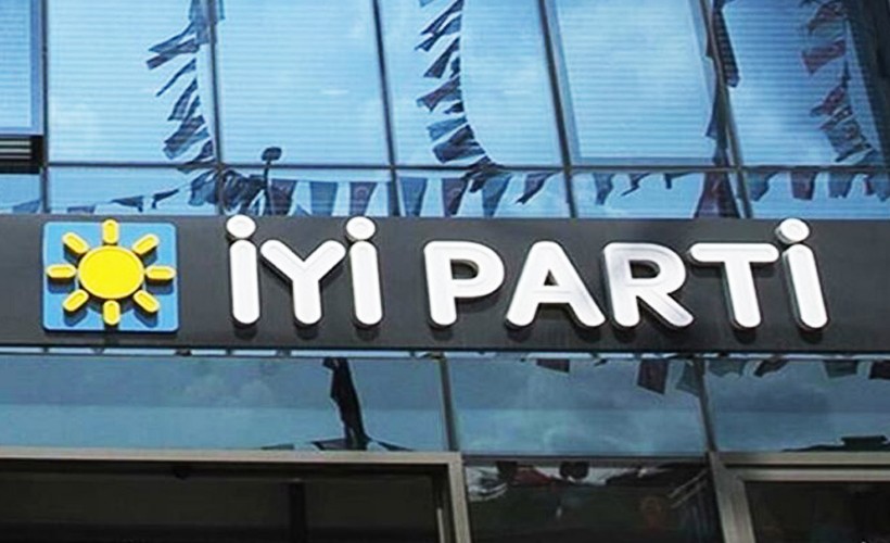İYİ Parti İzmir'de deprem: Peş peşe istifa ettiler!