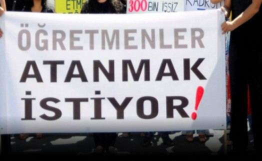 Atama bekleyen öğretmenlerden Bakan Tekin'e istifa çağrısı